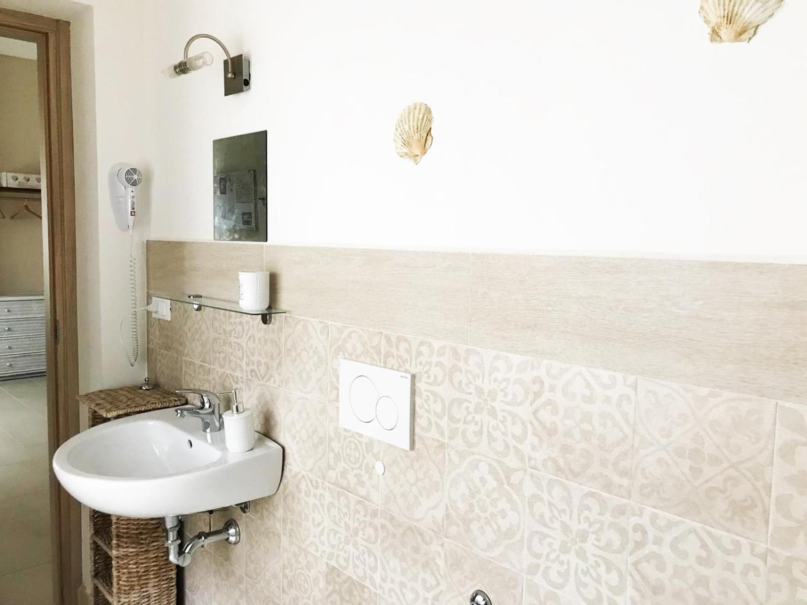 Bed and Breakfast Aria di Mare Rosignano Solvay Esterno foto