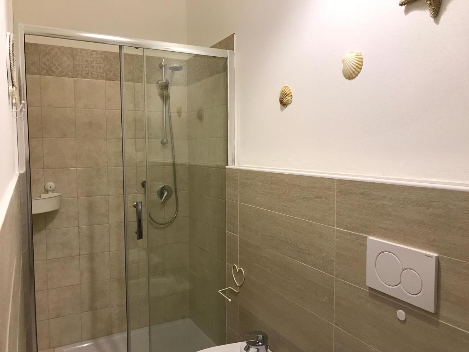 Bed and Breakfast Aria di Mare Rosignano Solvay Esterno foto